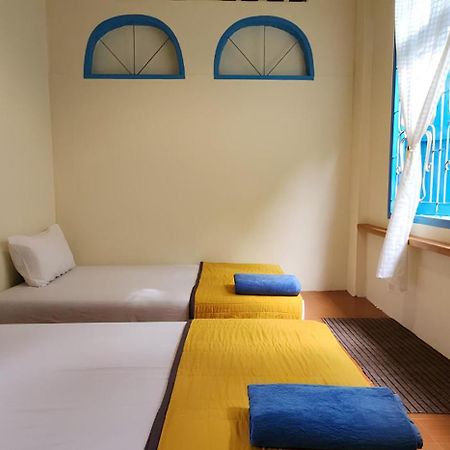 Baan Hinlad Home And Hostel (Adults Only) Lipa Noi Exterior photo