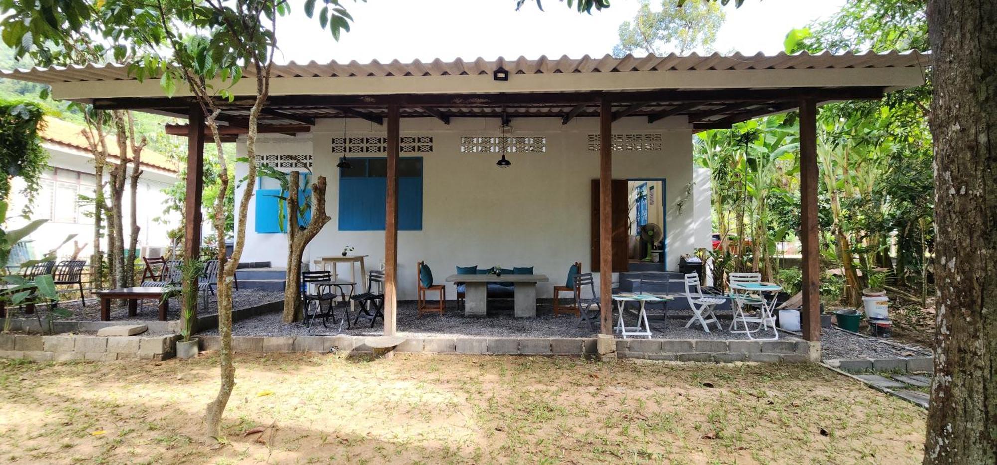Baan Hinlad Home And Hostel (Adults Only) Lipa Noi Exterior photo